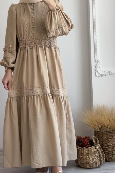 Dantel Detaylı Keten Elbise Taş Rengi
